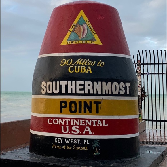 Meet your Posher, Betsy - Picture 2 of 2